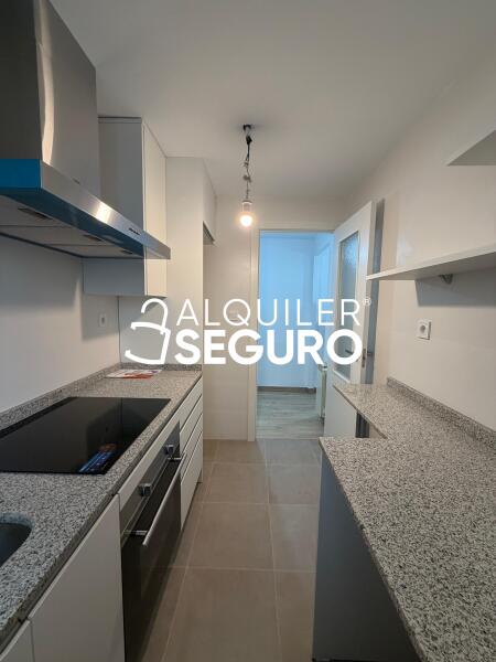 Piso en Calle Ruiz de Alarnes , GETAFE MADRID