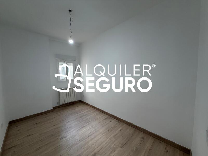 Piso en Calle Ruiz de Alarnes , GETAFE MADRID