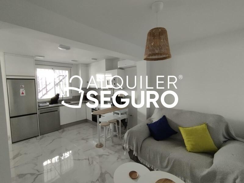 Piso en Calle Espliego, BENALMÁDENA MÁLAGA