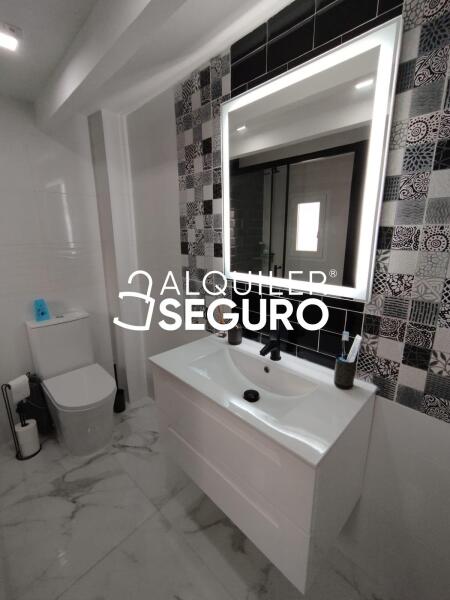 Piso en Calle Espliego, BENALMÁDENA MÁLAGA