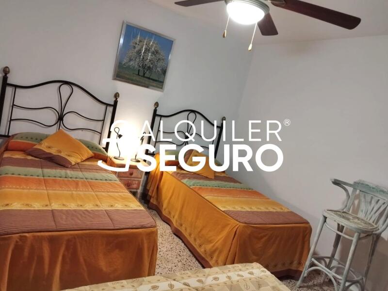 Piso en Calle Río , QUÉNTAR GRANADA