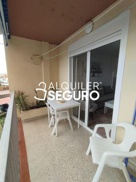 Piso en Calle wenceslao fernández flórez, FUENGIROLA MÁLAGA