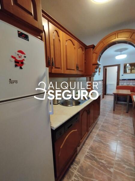 Piso en Calle wenceslao fernández flórez, FUENGIROLA MÁLAGA