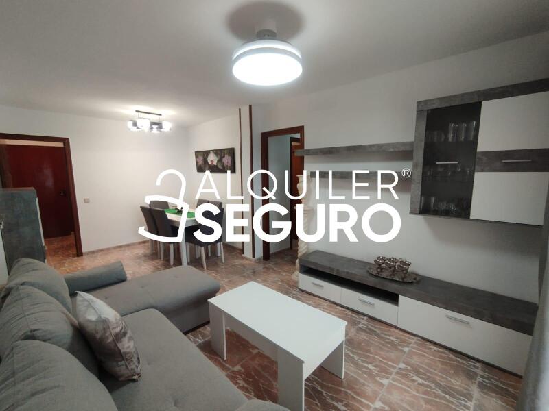 Piso en Calle wenceslao fernández flórez, FUENGIROLA MÁLAGA