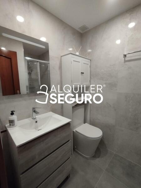 Piso en Calle wenceslao fernández flórez, FUENGIROLA MÁLAGA