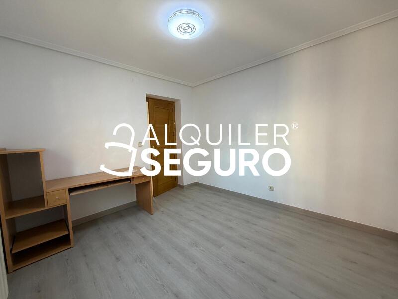 Inmueble en Calle Peña de Trevinca, MADRID