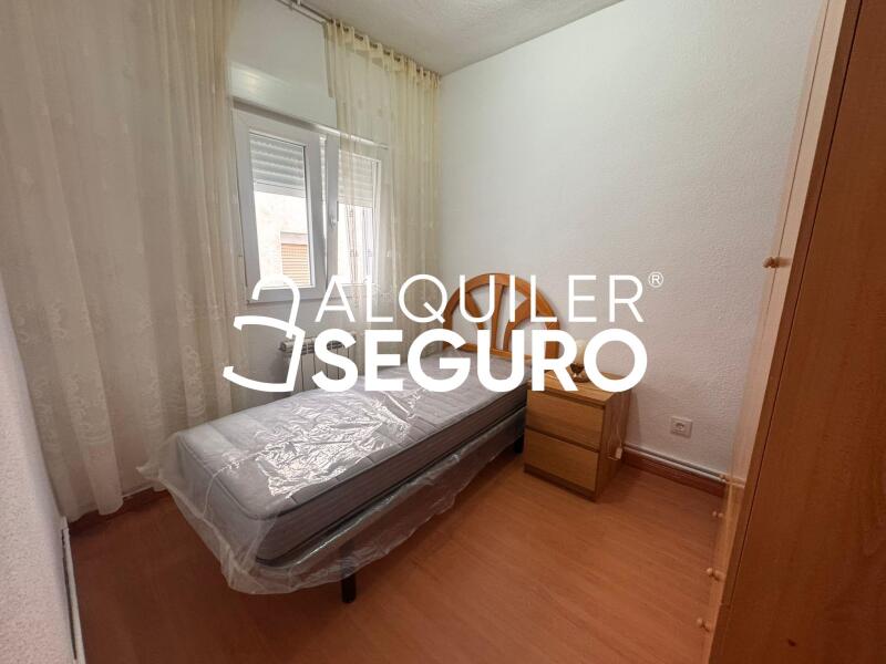 Inmueble en Calle Camarena, MADRID