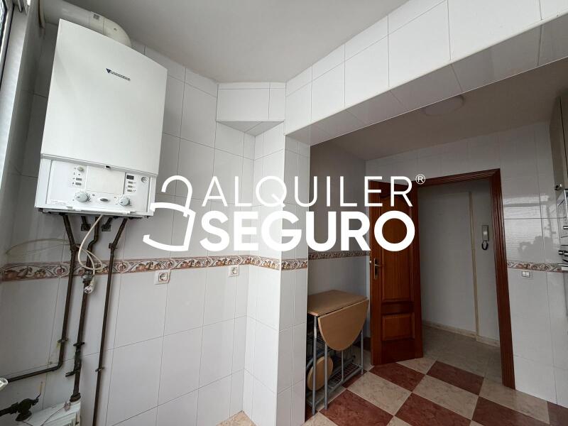 Inmueble en Calle Riojanos, MADRID