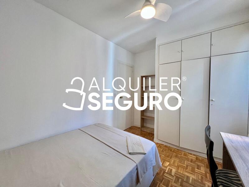 Inmueble en Calle de Tribaldos, MADRID