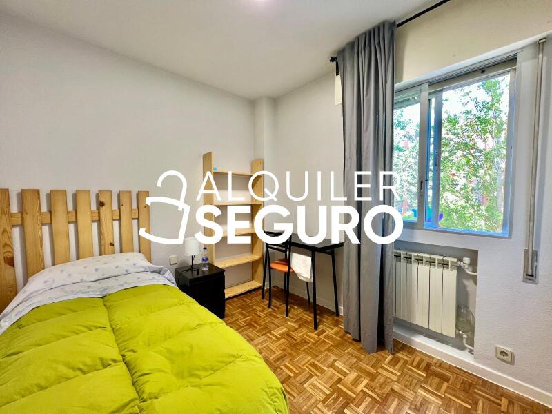 Inmueble en Calle de Tribaldos, MADRID