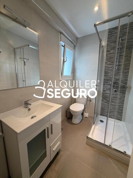 Piso en Calle Riojanos, MADRID MADRID