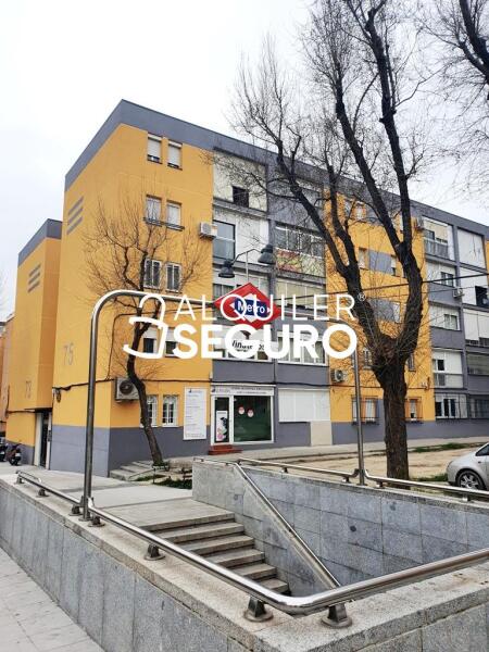 Piso en Calle del Camino de los Vinateros, MADRID MADRID