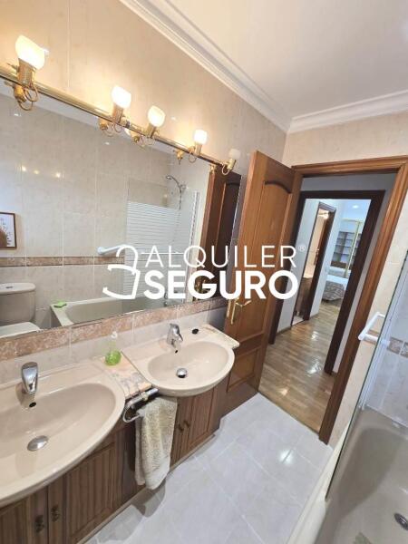 Piso en Calle de Juan Montalvo, MADRID MADRID