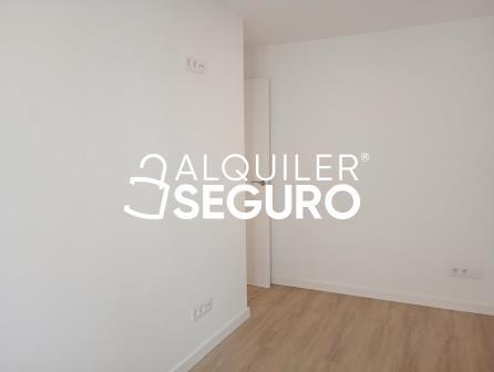 Piso en Calle San Jurjo Carricarte, CULLEREDO A CORUÑA