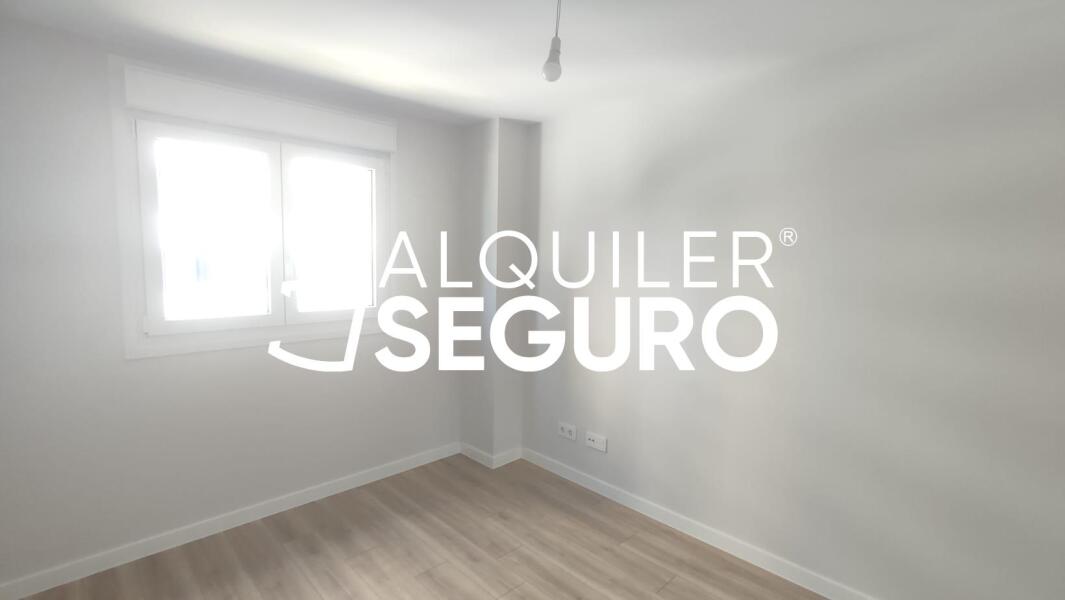 Piso en Calle de Dulce Chacón, MADRID MADRID