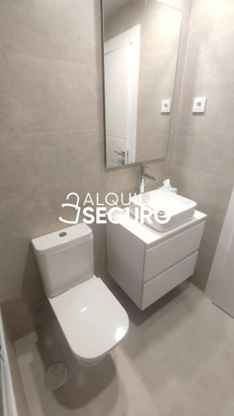 Piso en Calle de Dulce Chacón, MADRID MADRID