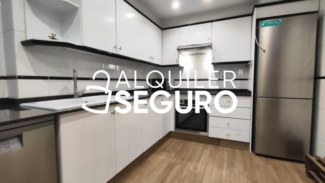 Piso en Calle Fuerzas Armadas, L'ELIANA VALENCIA