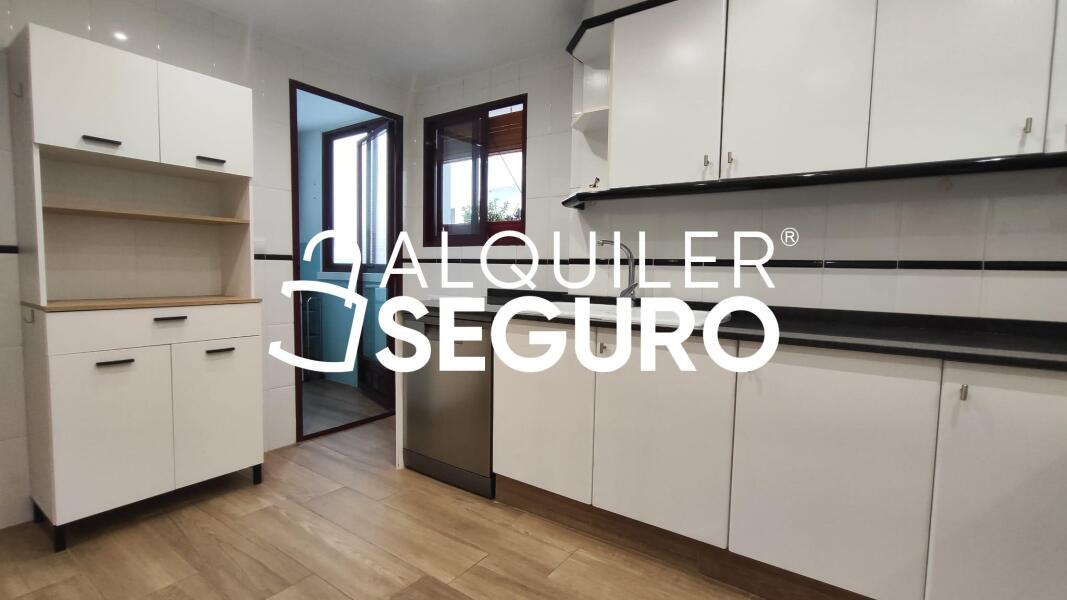 Piso en Calle Fuerzas Armadas, L'ELIANA VALENCIA