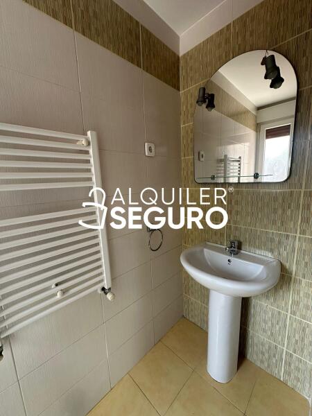 Piso en Calle de los Pastos de Primavera, NAVALCARNERO MADRID