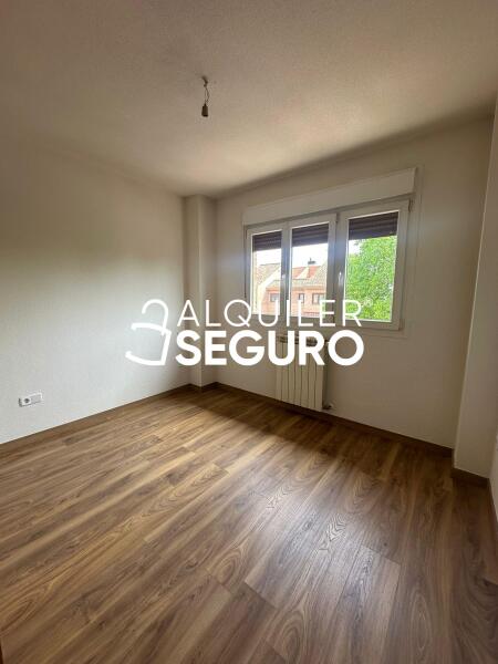 Piso en Calle de los Pastos de Primavera, NAVALCARNERO MADRID