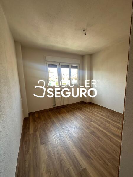 Piso en Calle de los Pastos de Primavera, NAVALCARNERO MADRID