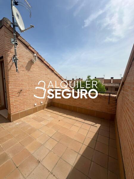 Piso en Calle de los Pastos de Primavera, NAVALCARNERO MADRID