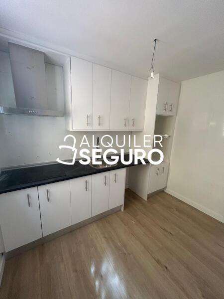 Piso en Calle cerezo, CENES DE LA VEGA GRANADA