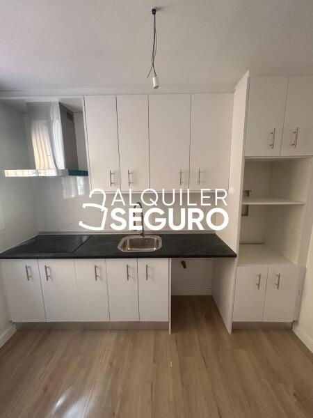 Piso en Calle cerezo, CENES DE LA VEGA GRANADA