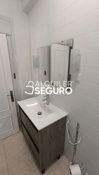 Inmueble en Calle lumbreras, SEVILLA