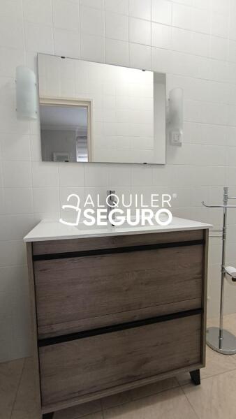 Inmueble en Calle lumbreras, SEVILLA