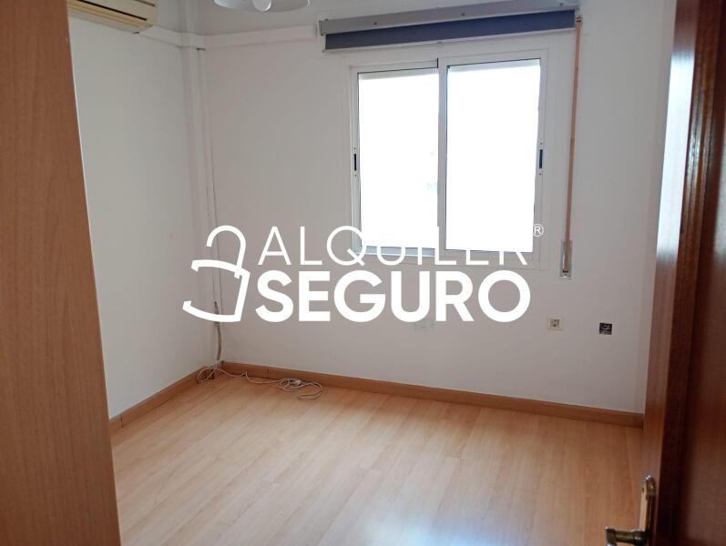 Piso en Avenida Velazquez, MÁLAGA MÁLAGA