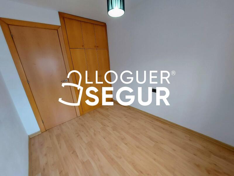 Piso en Calle Pins, L'HOSPITALET DE LLOBREGAT BARCELONA