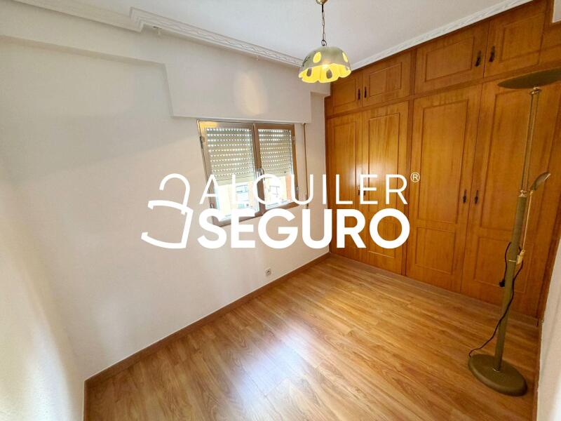Piso en Avenida de Portugal, MÓSTOLES MADRID