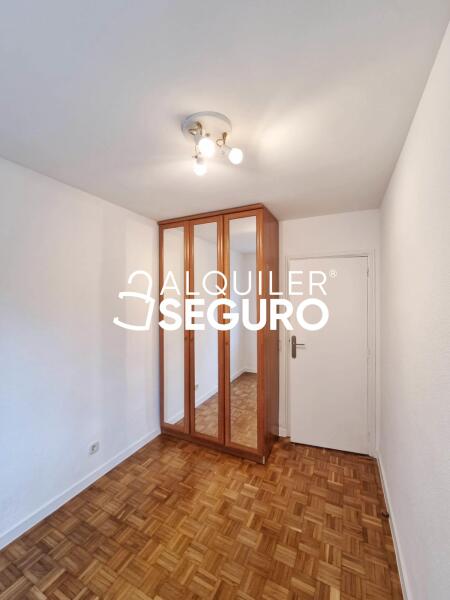 Inmueble en Calle Reina Mercedes, MADRID