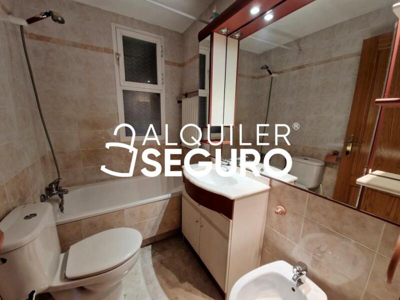 Inmueble en Calle Leon Felipe , MADRID