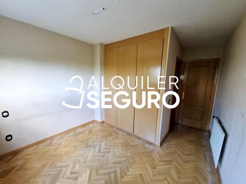Inmueble en Calle Leon Felipe , MADRID