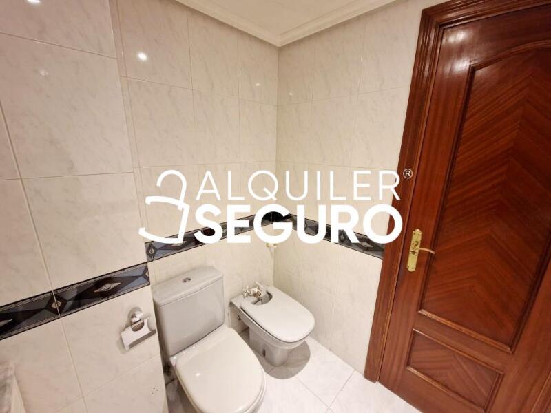Inmueble en Calle Pintor Picasso , MADRID