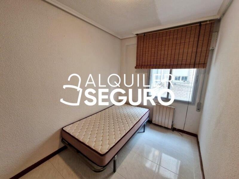 Inmueble en Calle Pintor Picasso , MADRID