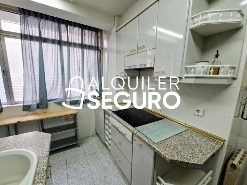 Inmueble en Calle Pintor Picasso , MADRID