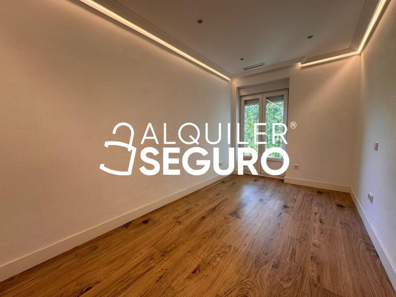 Inmueble en Calle Antonio López , MADRID