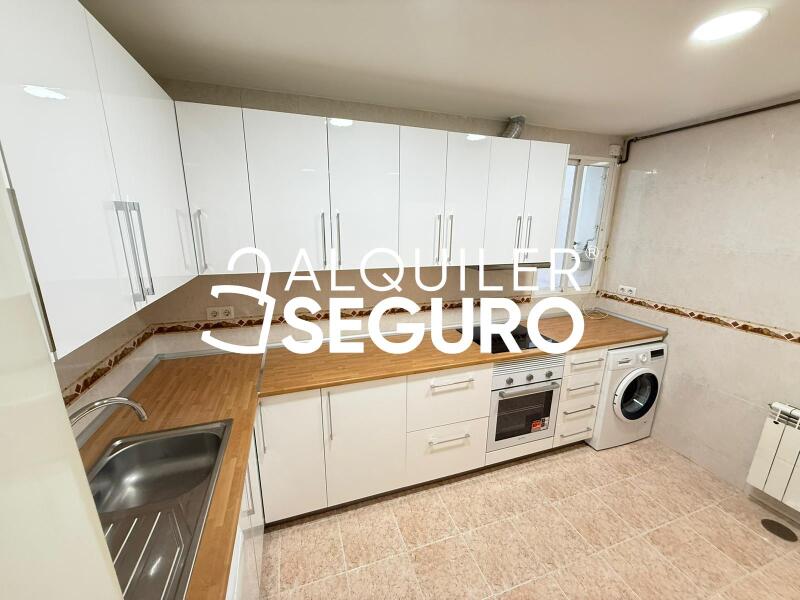 Inmueble en Calle Pradillo , MADRID