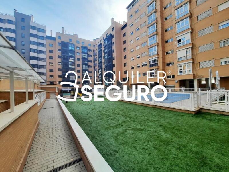 Piso en Avenida de la Gran Vía del Sureste, MADRID MADRID