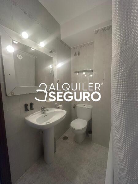 Inmueble en Calle Ronda de Saliente, MADRID