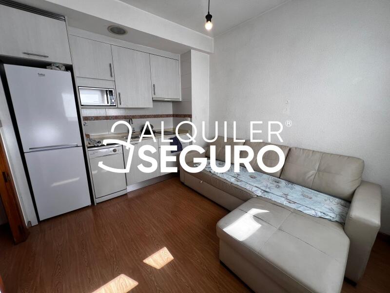 Inmueble en Calle de Gandía, MADRID