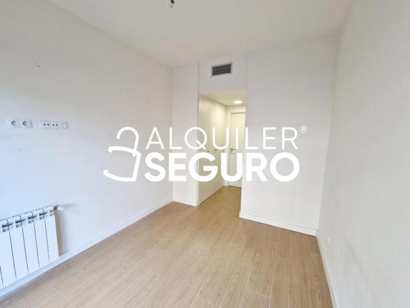 Piso en Avenida de Italia, ARROYOMOLINOS MADRID