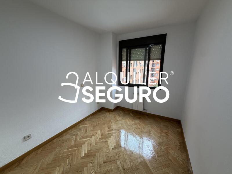 Inmueble en Calle Diamante, MADRID