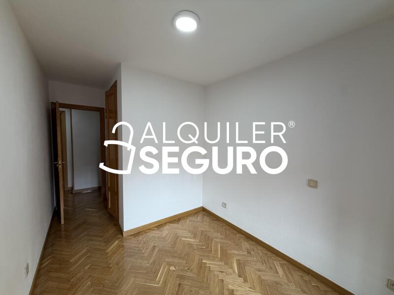 Inmueble en Calle Diamante, MADRID