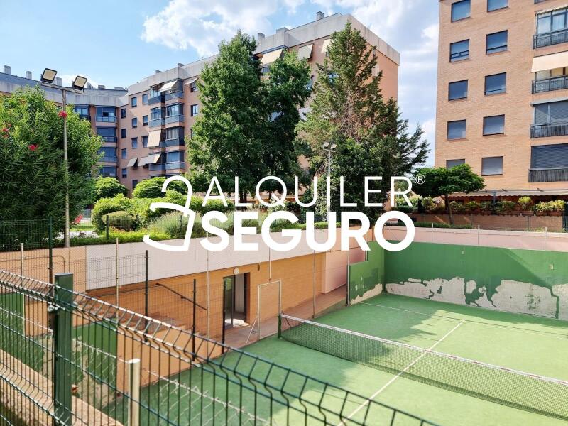 Inmueble en Avenida Talgo, MADRID
