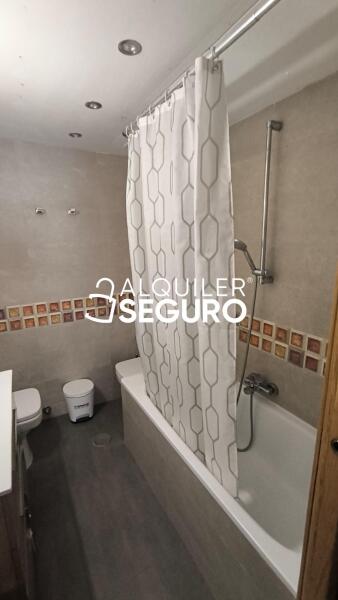 Piso en Avenida De la Cruz del Campo , SEVILLA SEVILLA