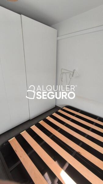 Piso en Avenida De la Cruz del Campo , SEVILLA SEVILLA